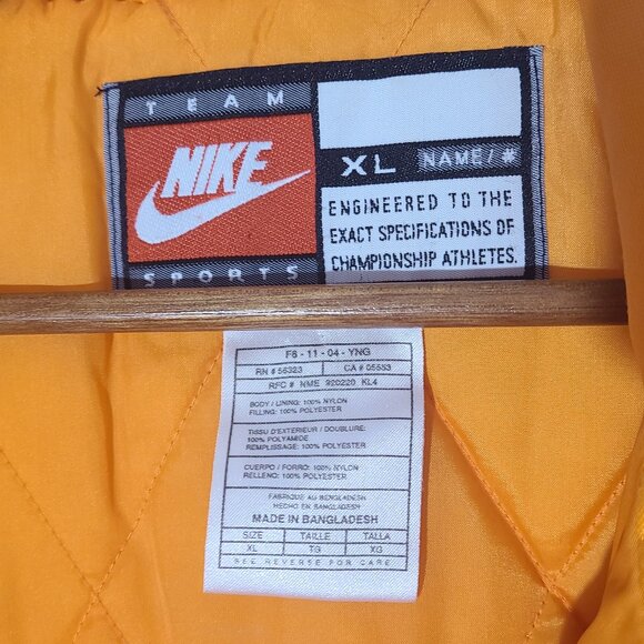Vintage Nike Team Sports Tennessee Vols Orange/White XL Men's Puffer Jacket EUC - Picture 5 of 8
